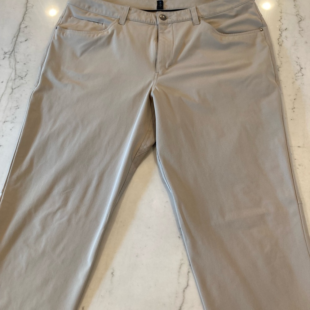 Lululemon ABC pants size 36